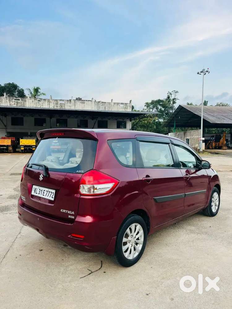 Maruti Suzuki Ertiga 2013