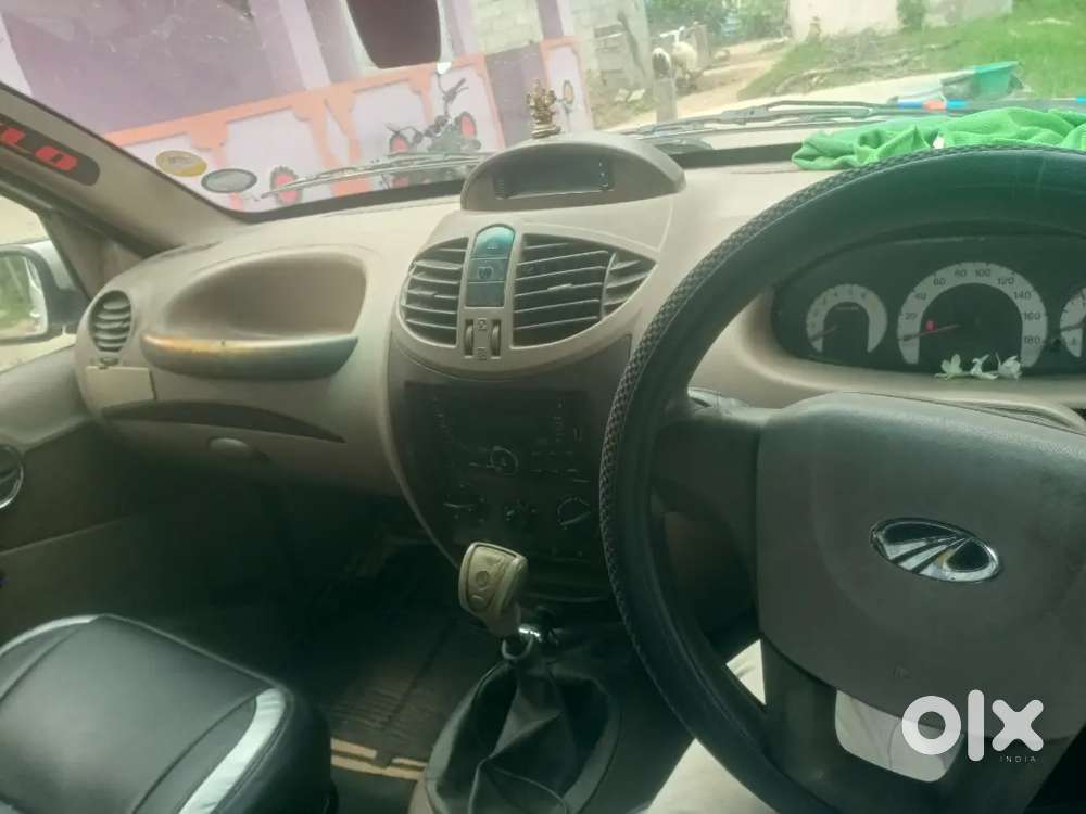 Mahindra Xylo 2.5 E8 2010