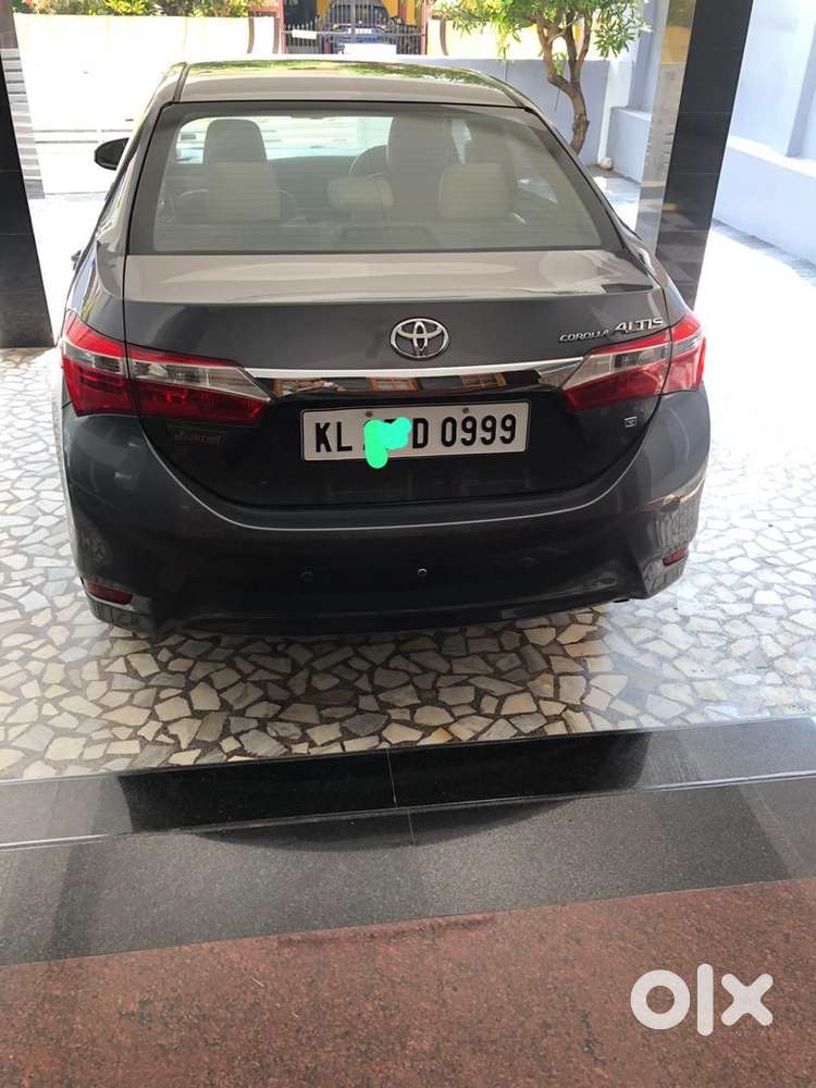 Toyota Corolla Altis 2015 Petrol Well Maintained