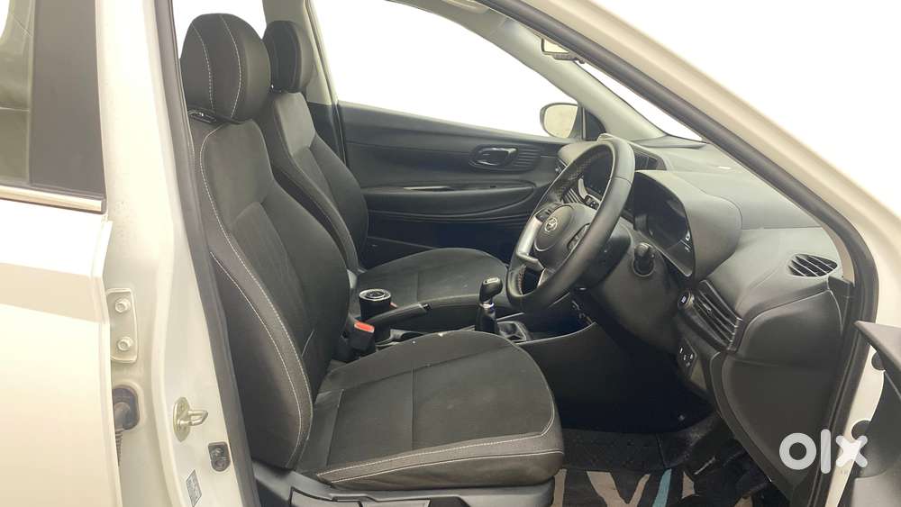 Hyundai New I20 1.2 Asta (o) Mt, 2021, Petrol