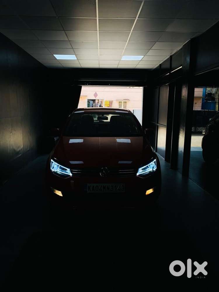 Volkswagen Polo 2014 Petrol 98707 Km Driven