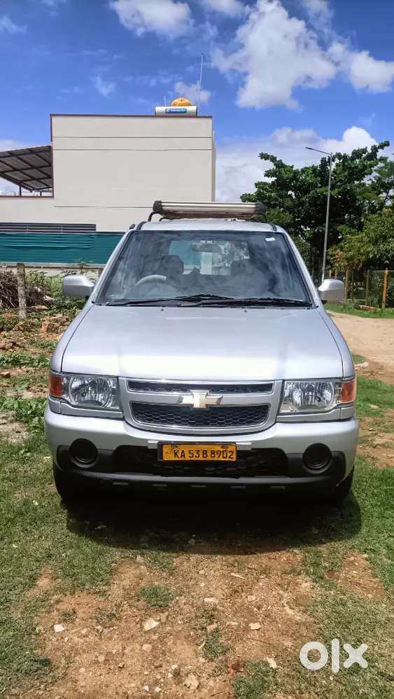 Chevrolet Tavera Neo 2015