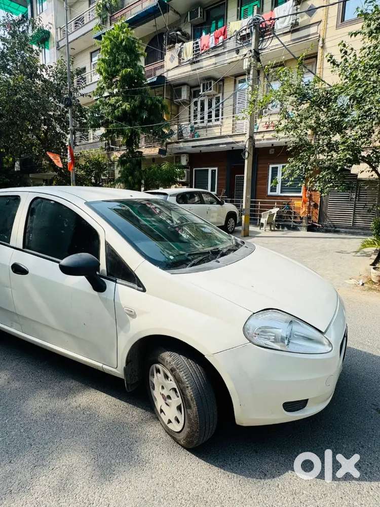 Fiat Grande Punto 2017 Petrol 62000 Km Driven