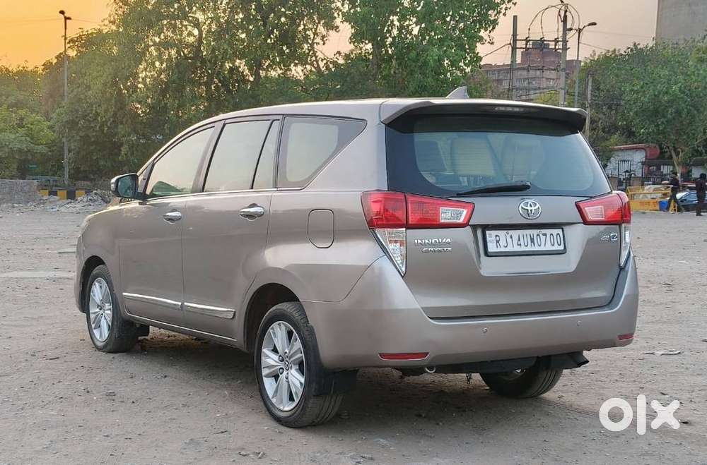 Toyota Innova Crysta 2.7 Zx At, 2019, Diesel