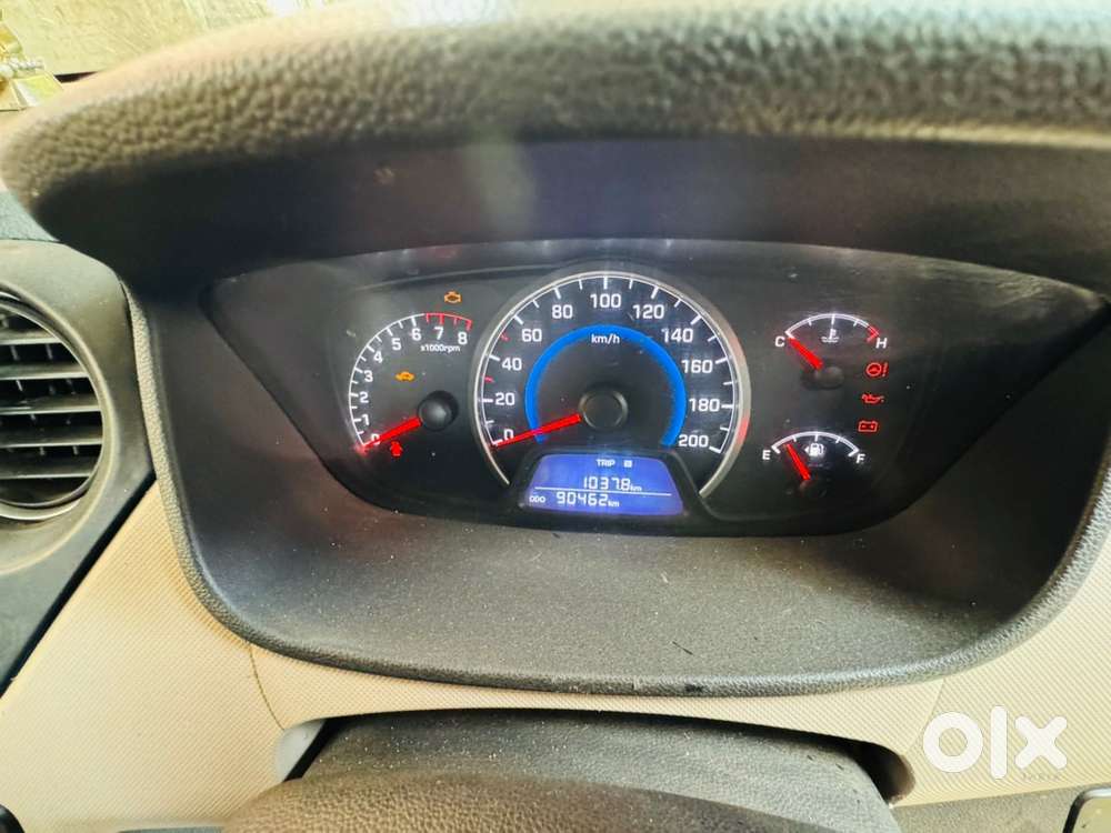 Hyundai Grand I10 2015 Petrol Well Maintained