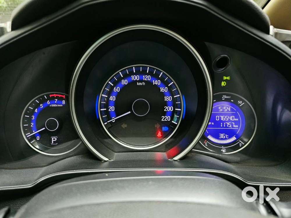 Honda Jazz V Cvt, 2015, Petrol