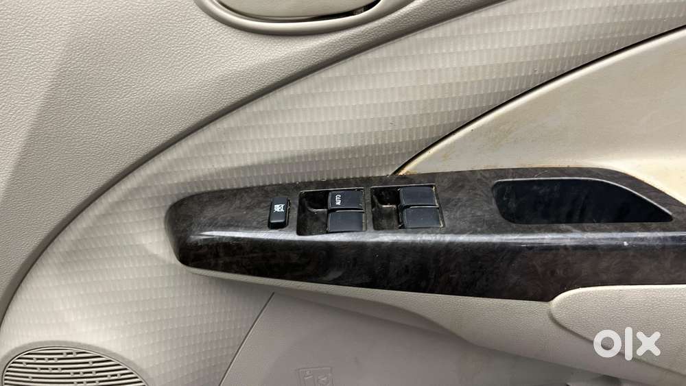 Toyota Etios Vx, 2015, Petrol