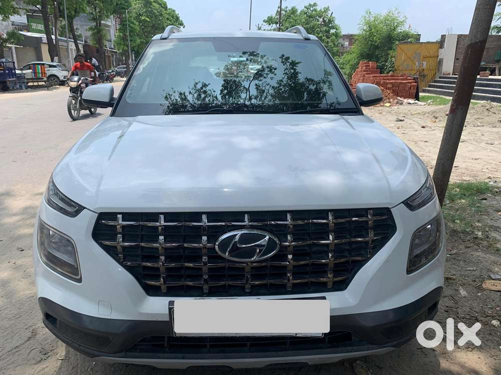 Hyundai Venue Petrol 2021 Manual In New Condition