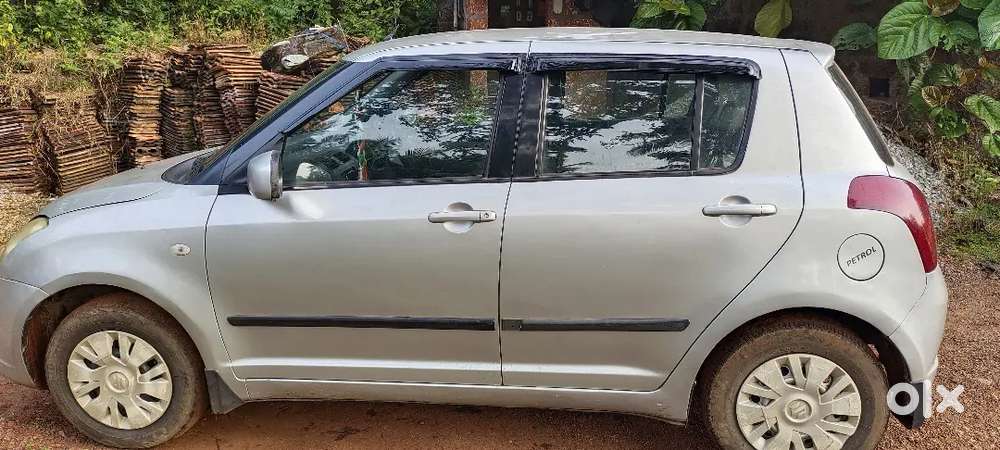 Maruti Suzuki Swift 2005
