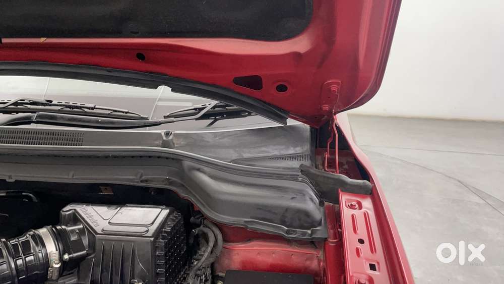 Mahindra Xuv300 W8 Option, 2021, Petrol