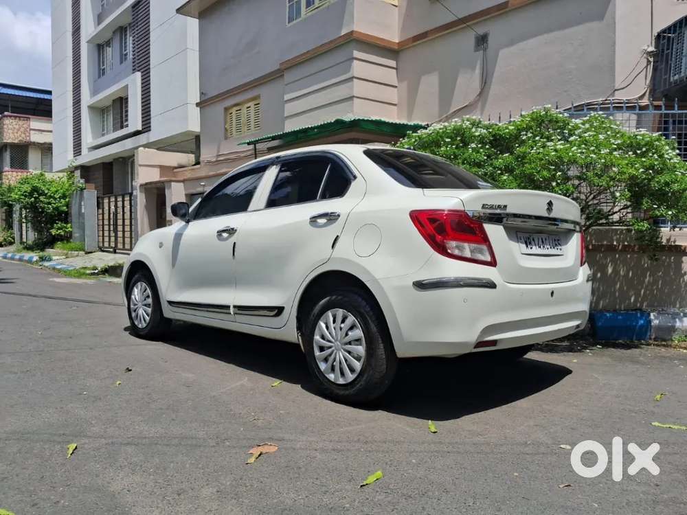 Maruti Suzuki Dzire 1.2 Vxi, 2024, Petrol