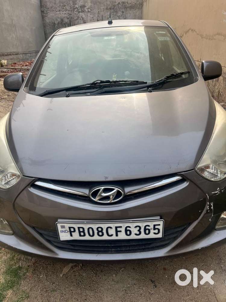 Hyundai Eon Sportz 2012 Model