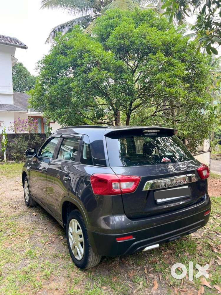 Maruti Suzuki Brezza 2021 Petrol 40000 Km Driven