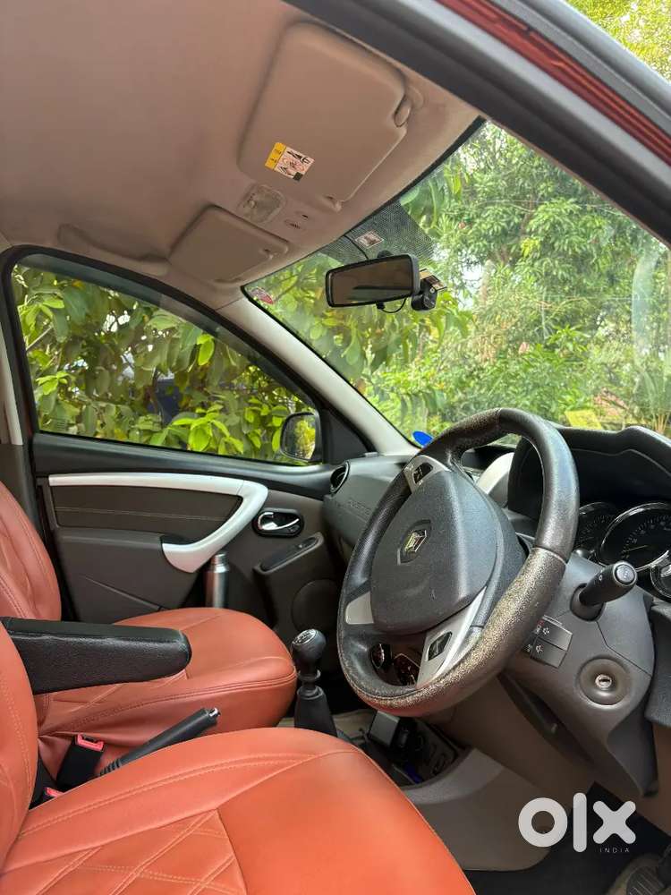 Renault Duster 2016 Full Showroom Service