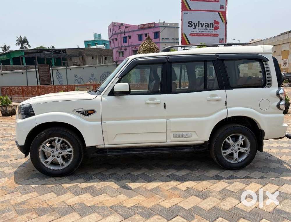 Mahindra Scorpio 1.99 S10, 2015, Diesel