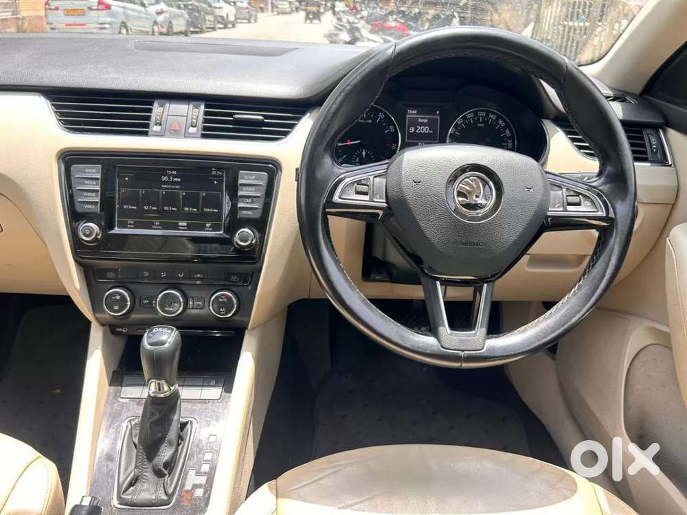 Skoda Octavia 1.8 Tsi Style Plus At, 2016, Petrol