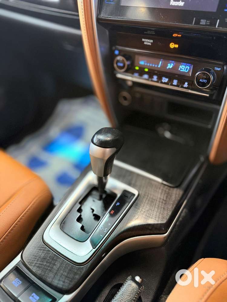 Toyota Fortuner 4x2 At 2.8 Diesel, 2019, Diesel