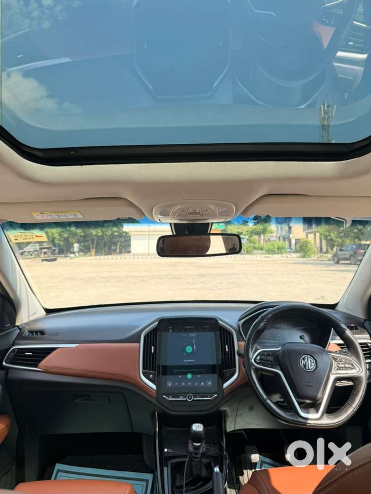 Mg Hector Plus Diesel 2023 Sharp Edition