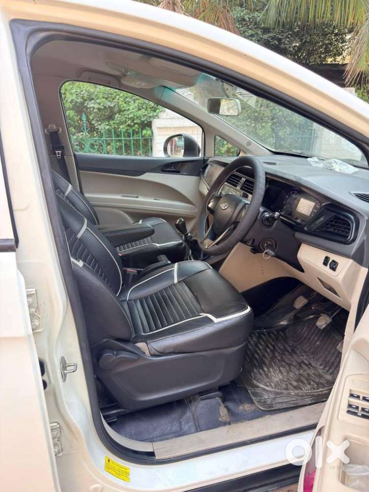Mahindra Marazzo M2, 2019, Diesel