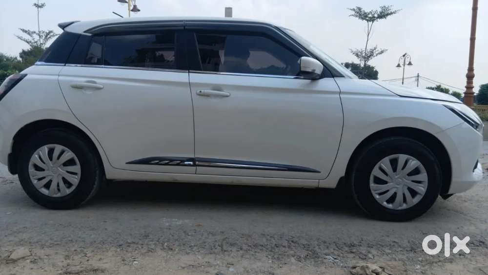 Maruti Suzuki Swift Vxi, 2024, Petrol