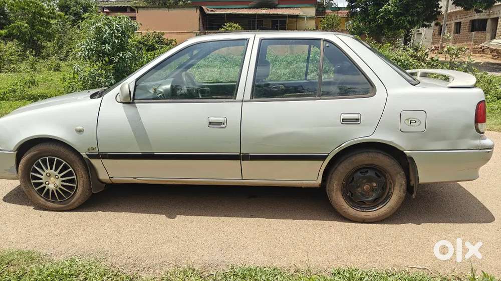Maruti Esteem Vx Petrol 2006