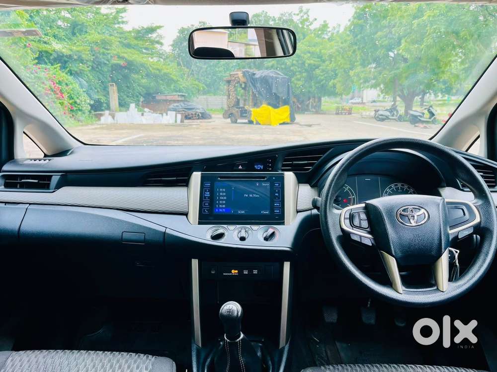 Toyota Innova Crysta 2.7 Gx Mt, 2019, Electric