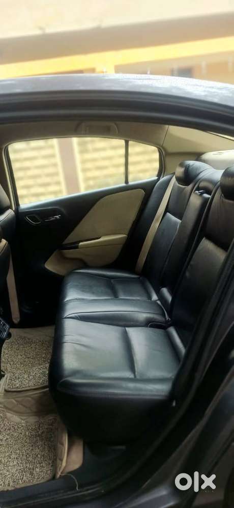 Honda Version: City 1.5 V Fuel  - Petrol  Model - 20