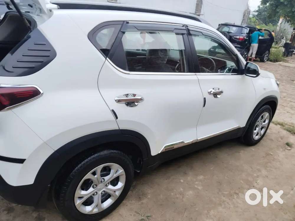Kia Sonet 2021 Petrol 28000 Km Driven