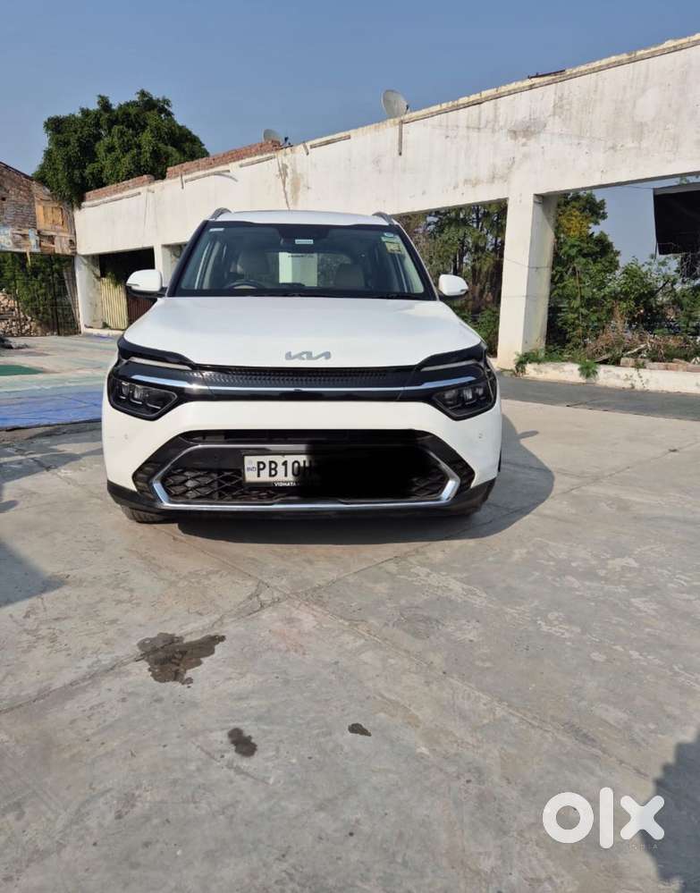 Kia Carens 1.5 Luxury Plus Diesel At 6 Str, 2022, Diesel