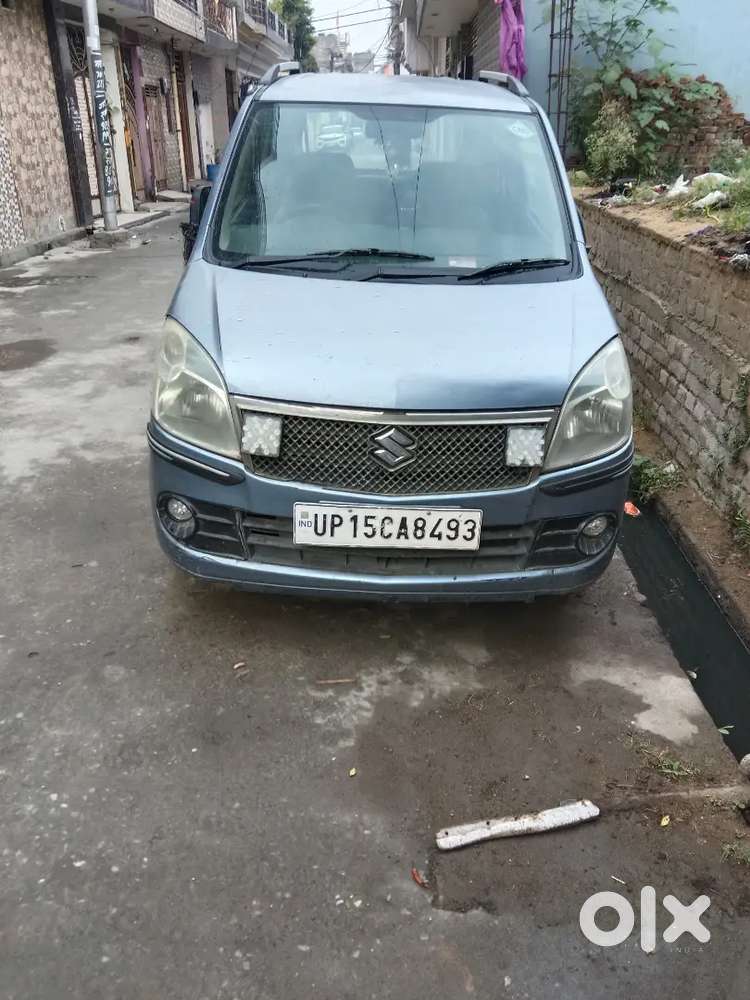 Family Car Wegnor Cng Company Fitted Green