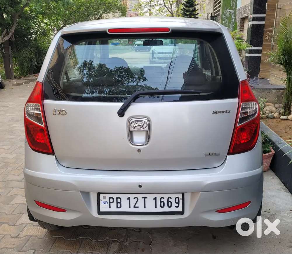 I10 Petrol 2013 Model Sports 
First Owner Full Insurance