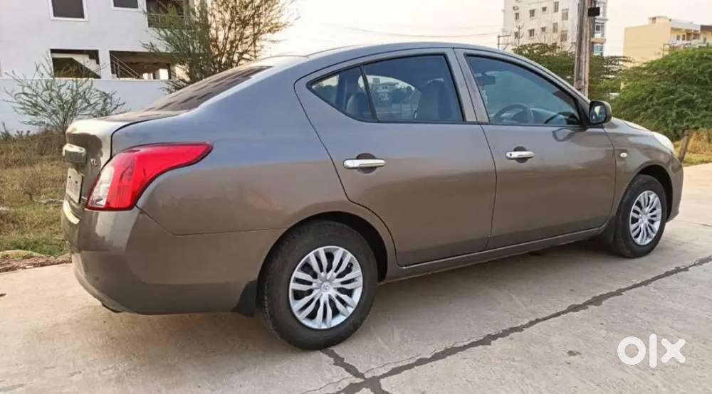Nissan Sunny