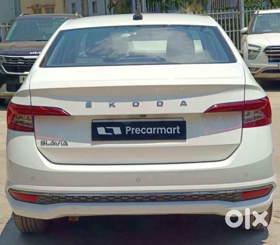 Skoda Slavia 1.0 Tsi Style At, 2024, Petrol