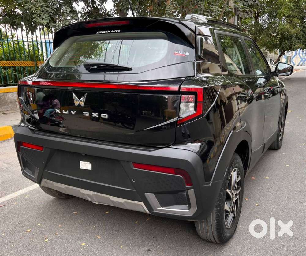 Mahindra Xuv 3xo Ax5l 1.2 Petrol At, 2024, Petrol