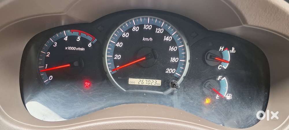 Toyota Innova 2.5 V 8 Str, 2015, Diesel
