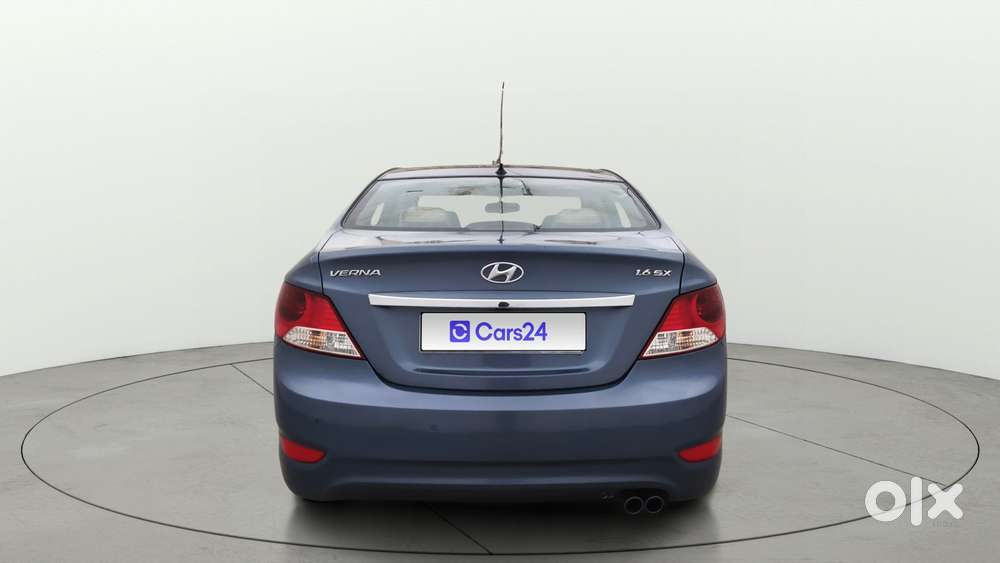 Hyundai Verna Fluidic 1.6 Vtvt Sx, 2014, Petrol
