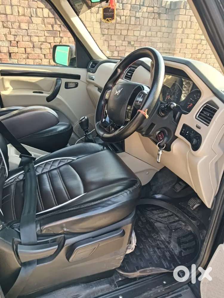 Mahindra Scorpio Classic 2023 Diesel 50000 Km Driven