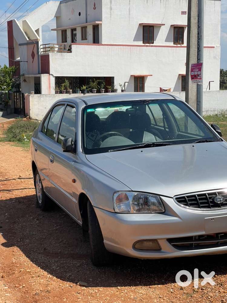 1999 Hyundai Accent Hatchback