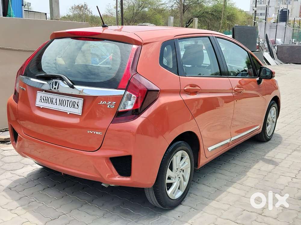 Honda Jazz V Cvt, 2015, Petrol