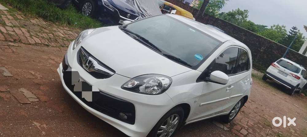 Honda Brio V Mt, 2012, Petrol