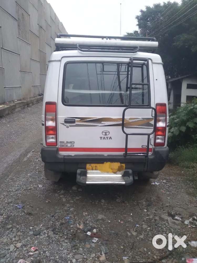 Tata Sumo Gold 2015 Diesel Well Maintained