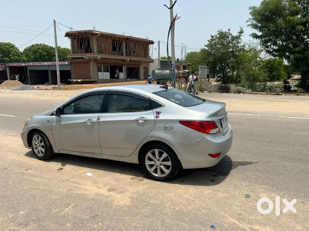 Hyundai Verna 2013 Diesel Manual