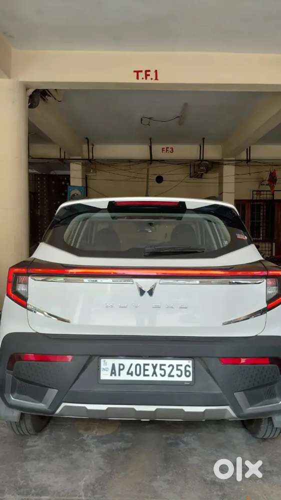 Mahindra Xuv 3xo 2025