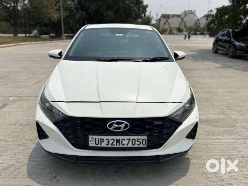 Hyundai I20 Asta 1.2 O With Sunroof, 2021, Petrol