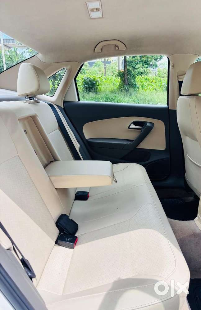 Volkswagen Vento Petrol Highline At, 2015, Petrol