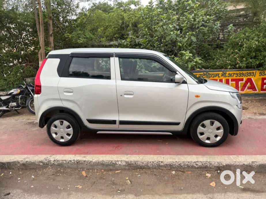 Maruti Suzuki Wagon R 1.2 Vxi, 2023, Petrol