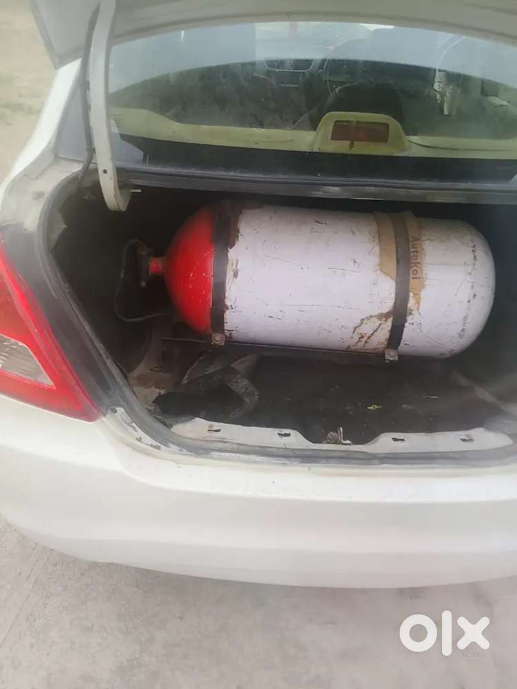 Maruti Dzire Vxi Cng 2017 Car