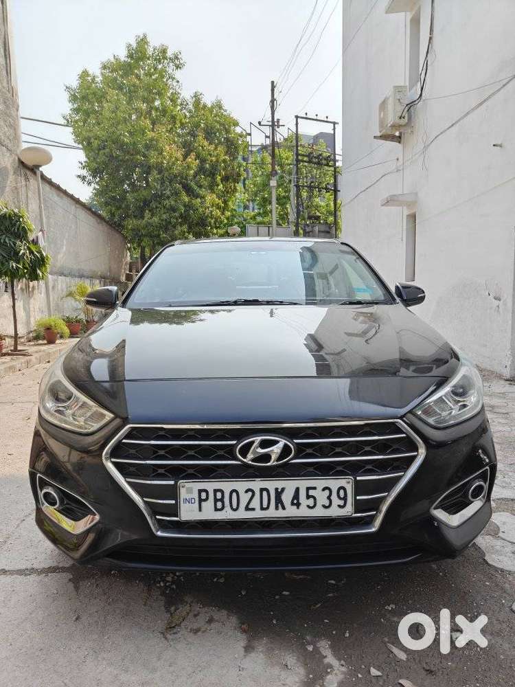 Hyundai Verna, 2017, Diesel