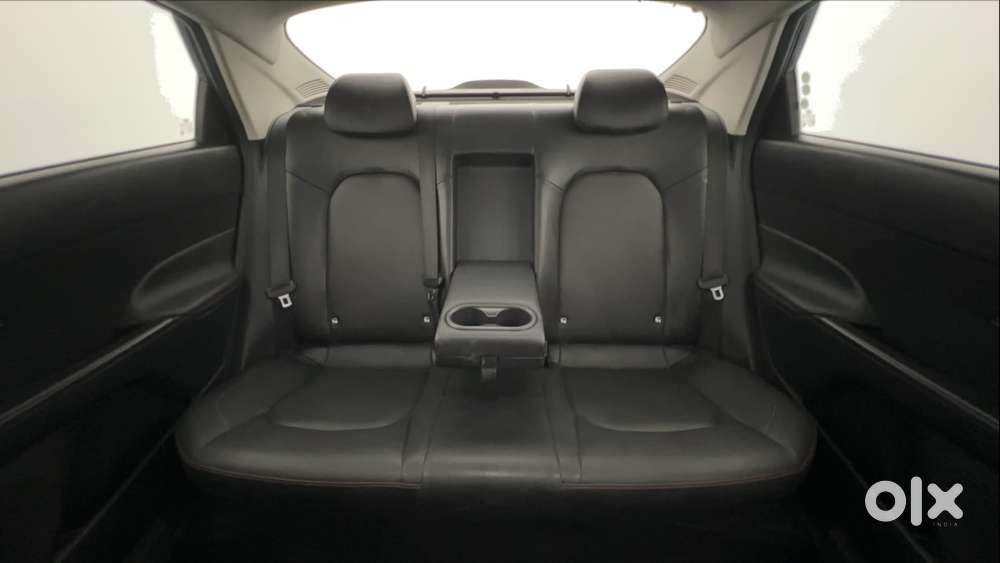 Hyundai Verna 1.5 Sx (o) Turbo Petrol Dct, 2023, Petrol