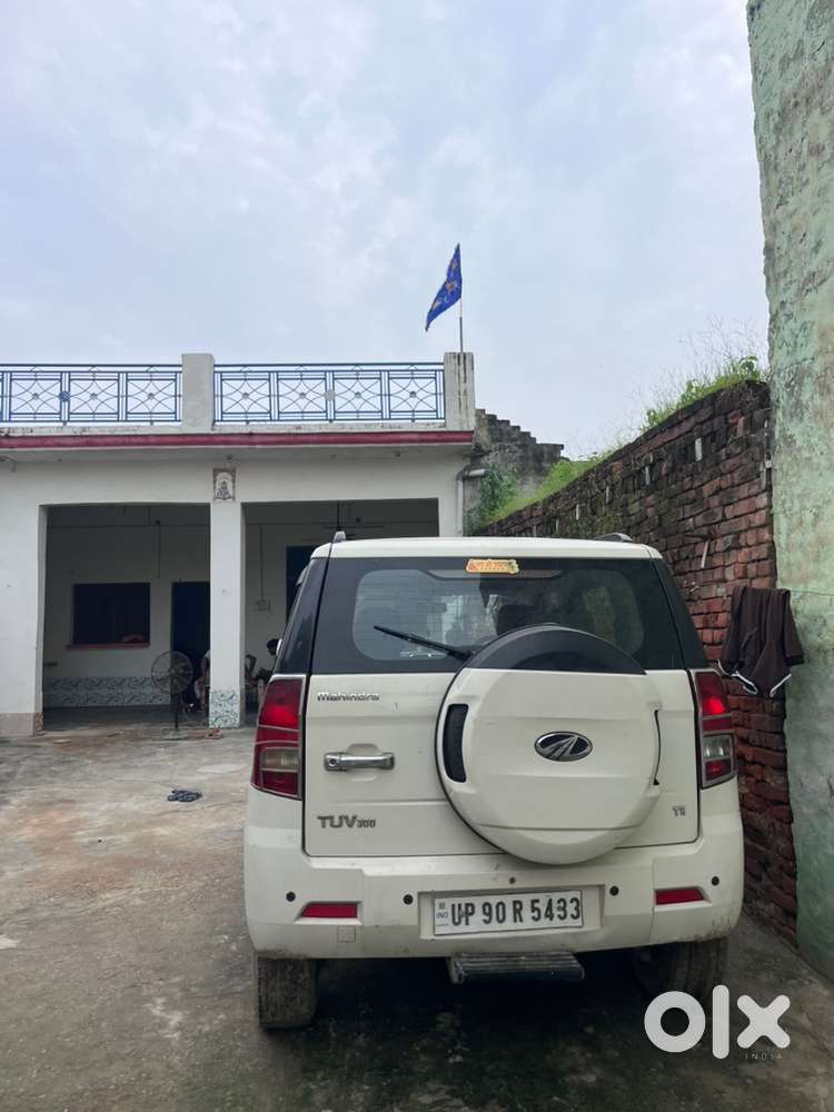 Mahindra Tuv 300 2018 Diesel Good Condition